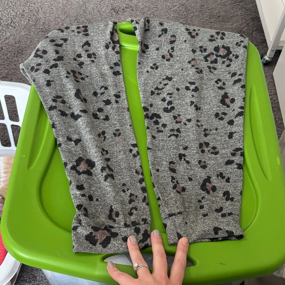 Maurices Gray Animal Print Set - Picture 8 of 14